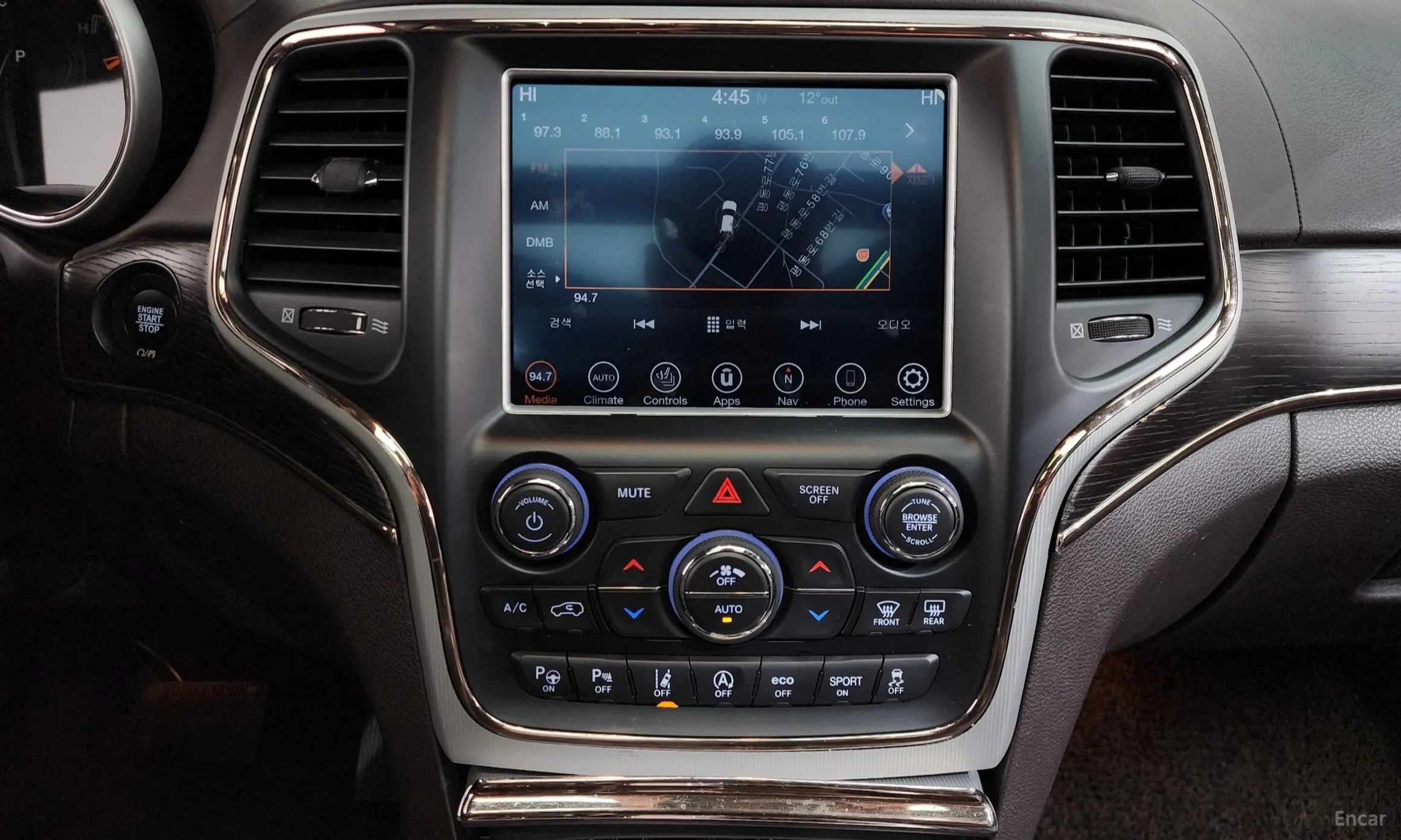 Jeep Grand Cherokee превью 14