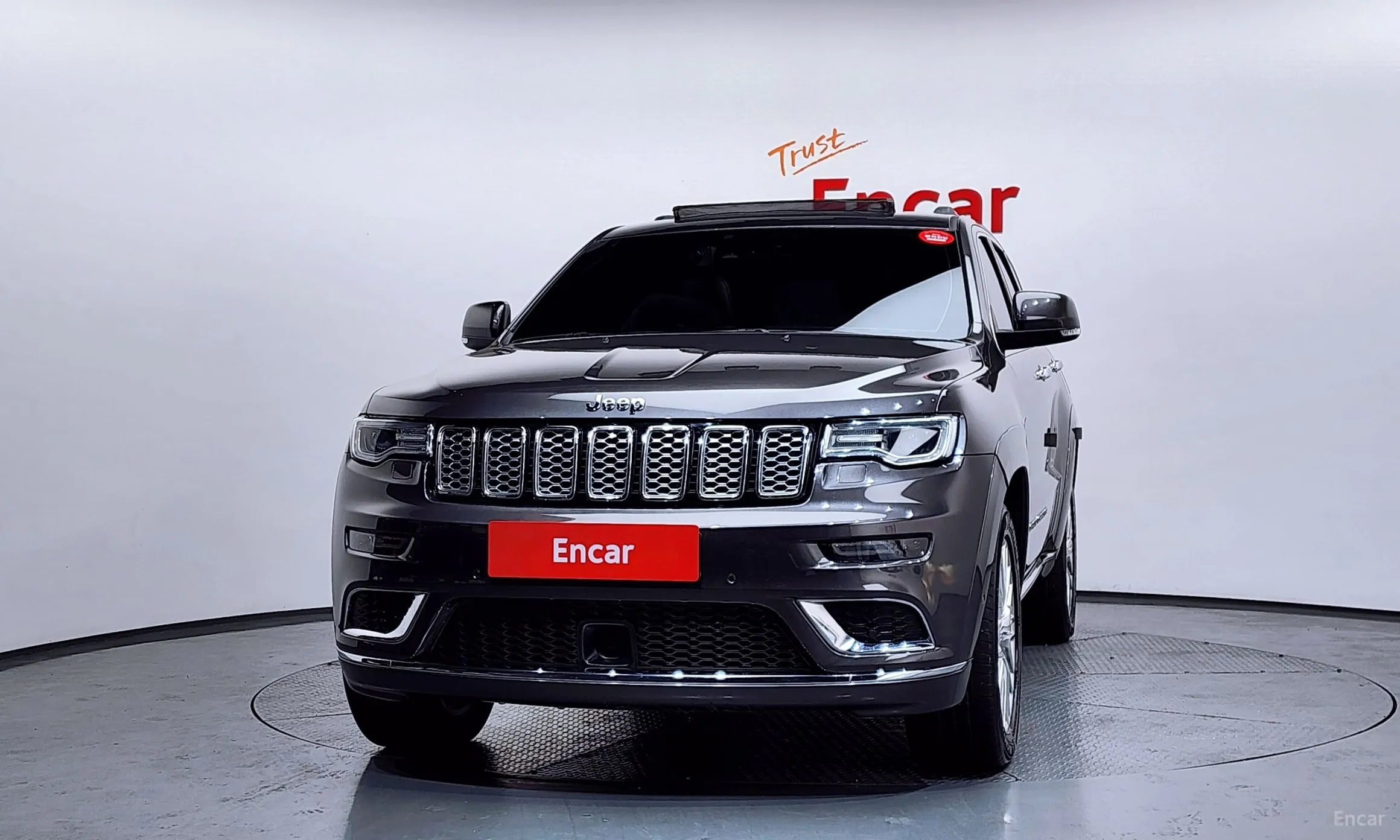 Jeep Grand Cherokee превью 3