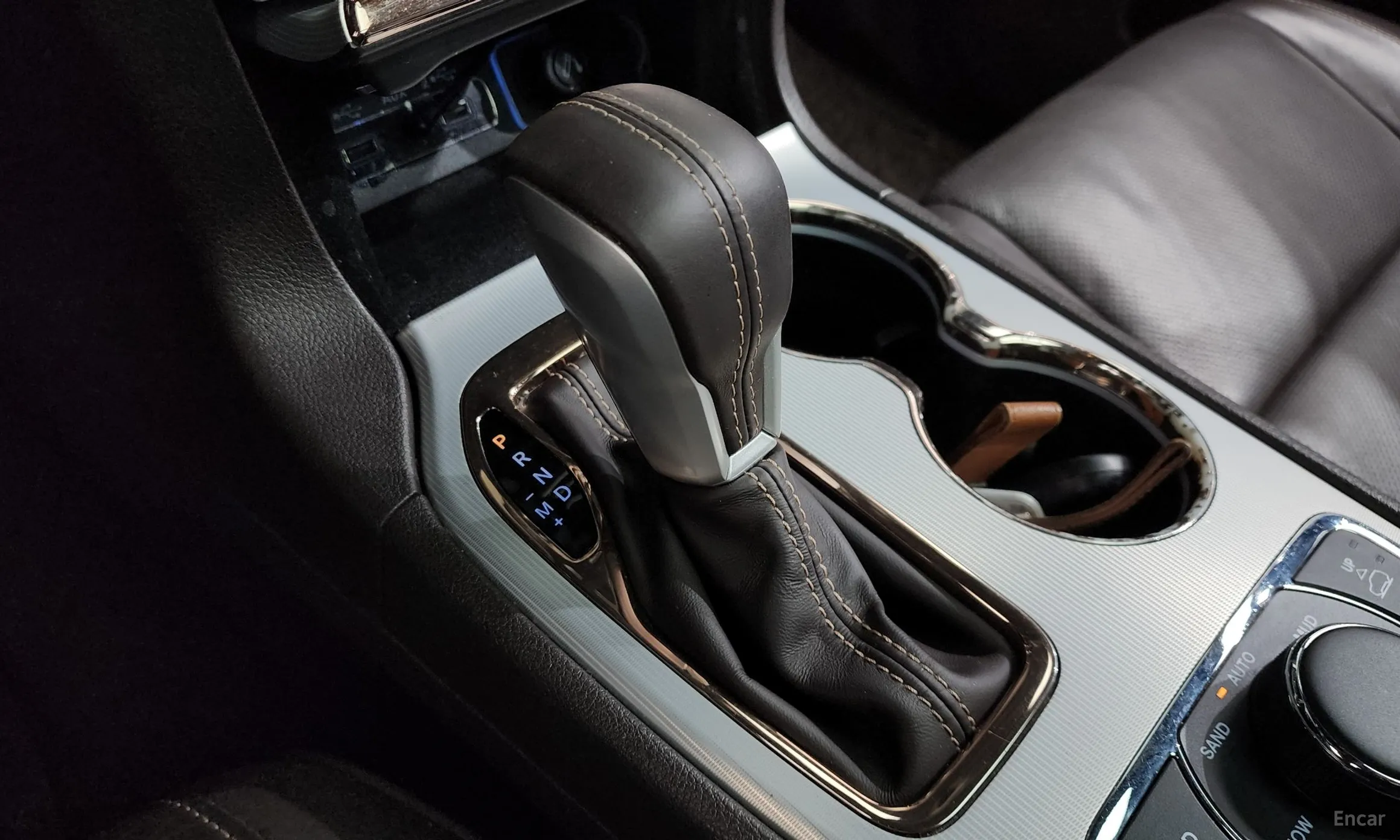 Jeep Grand Cherokee превью 9