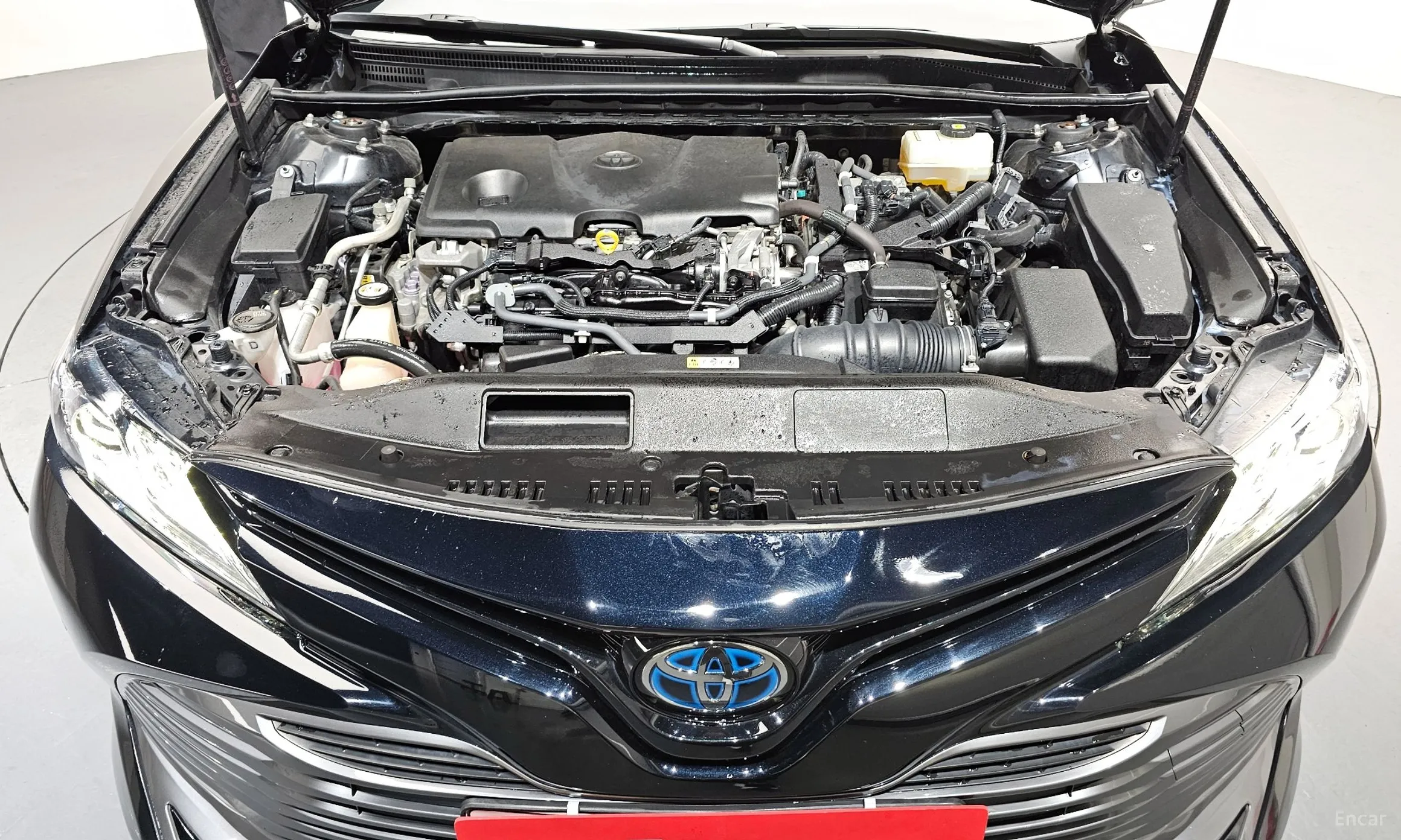 Toyota Camry (XV70) превью 6