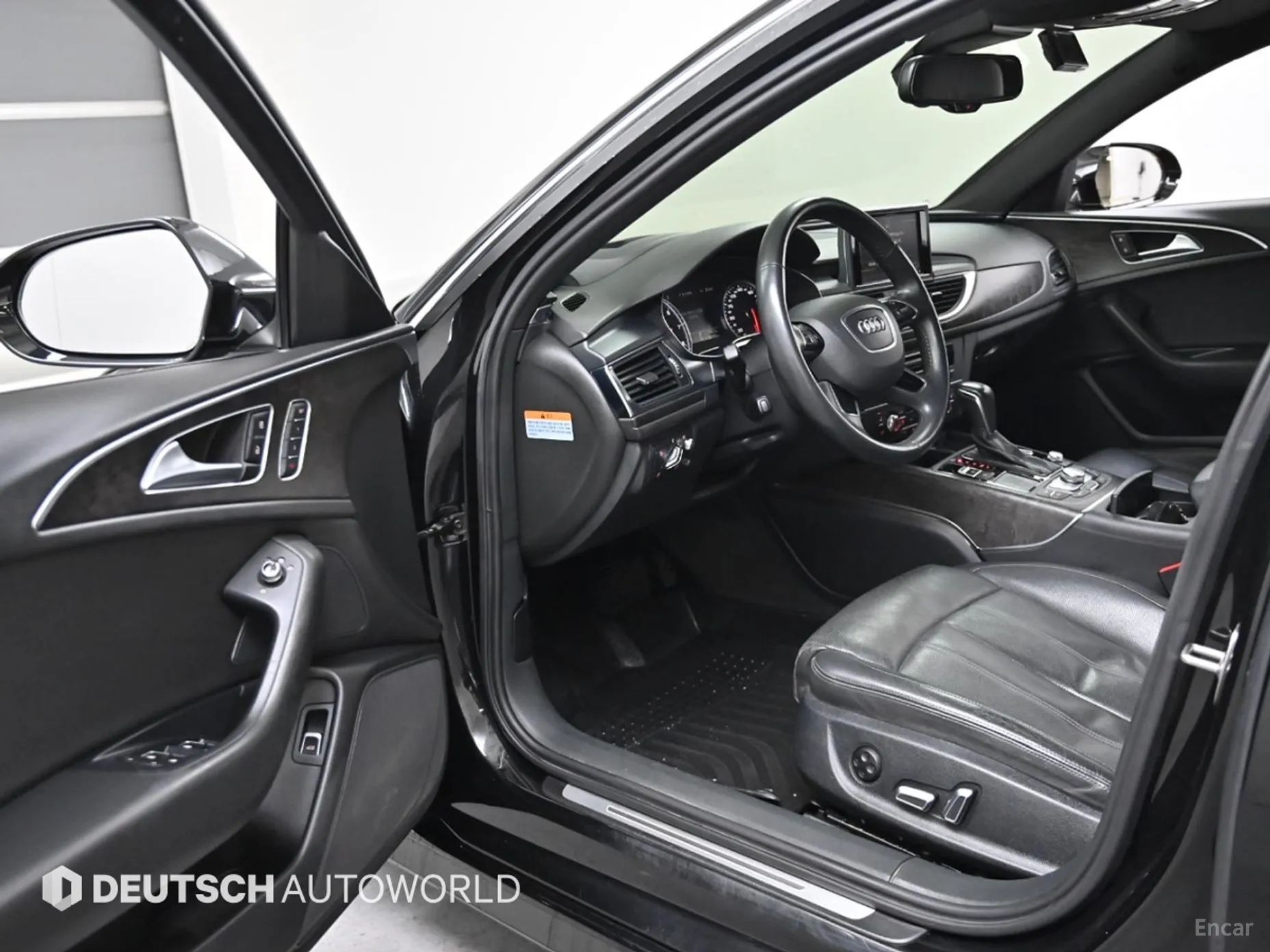 Audi New A6 превью 11