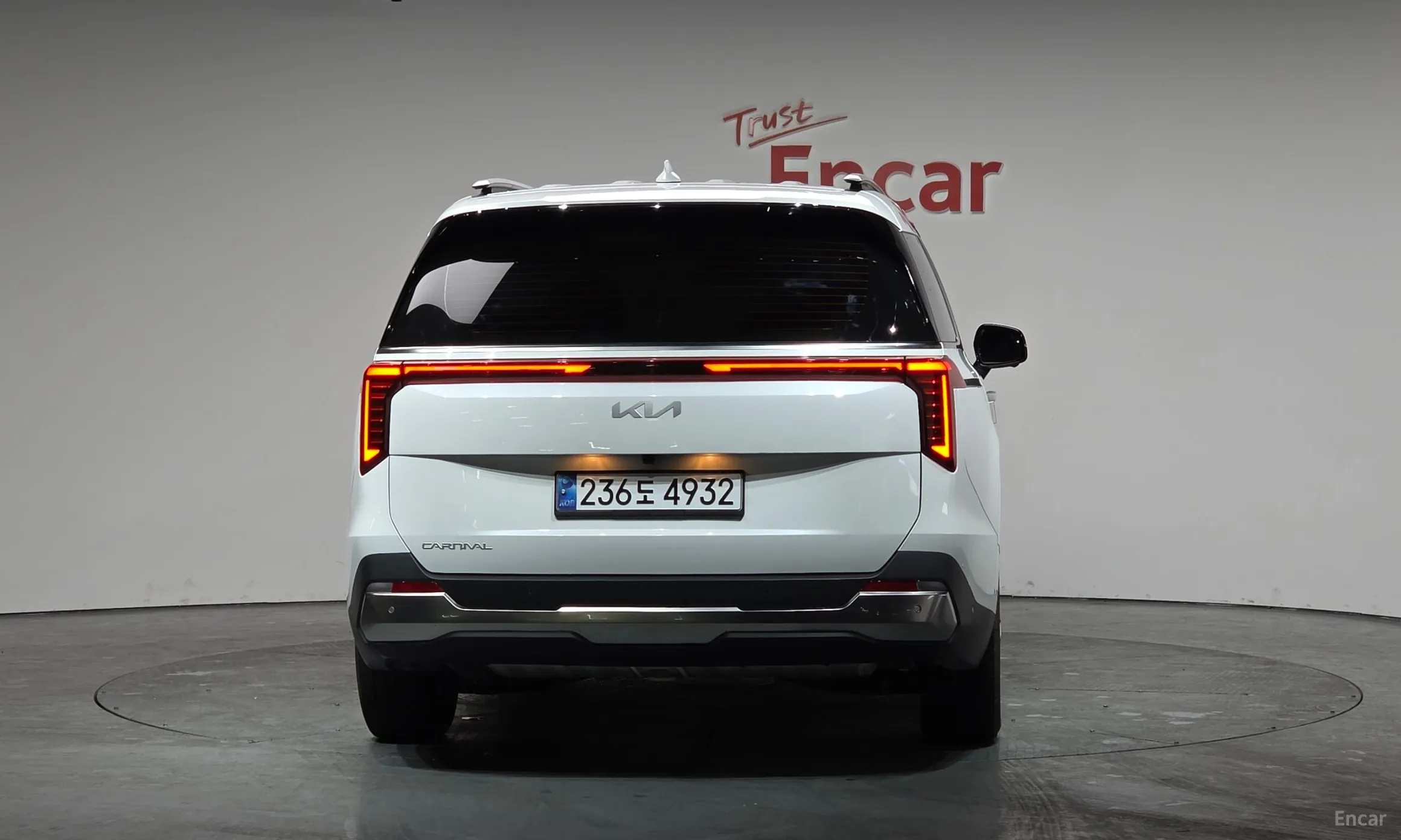 Kia Carnival 4th Generation превью 4