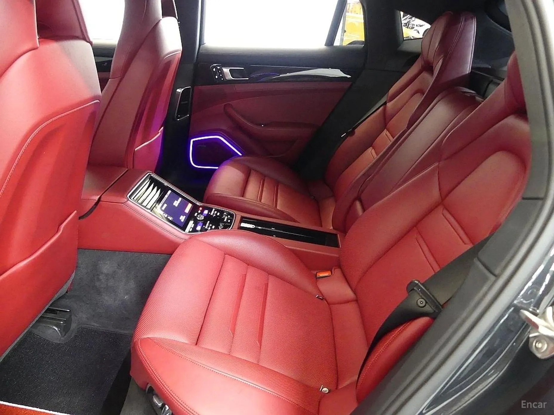 Porsche Panamera (971) превью 6