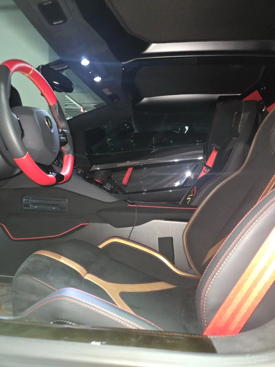Lamborghini Aventador превью 13
