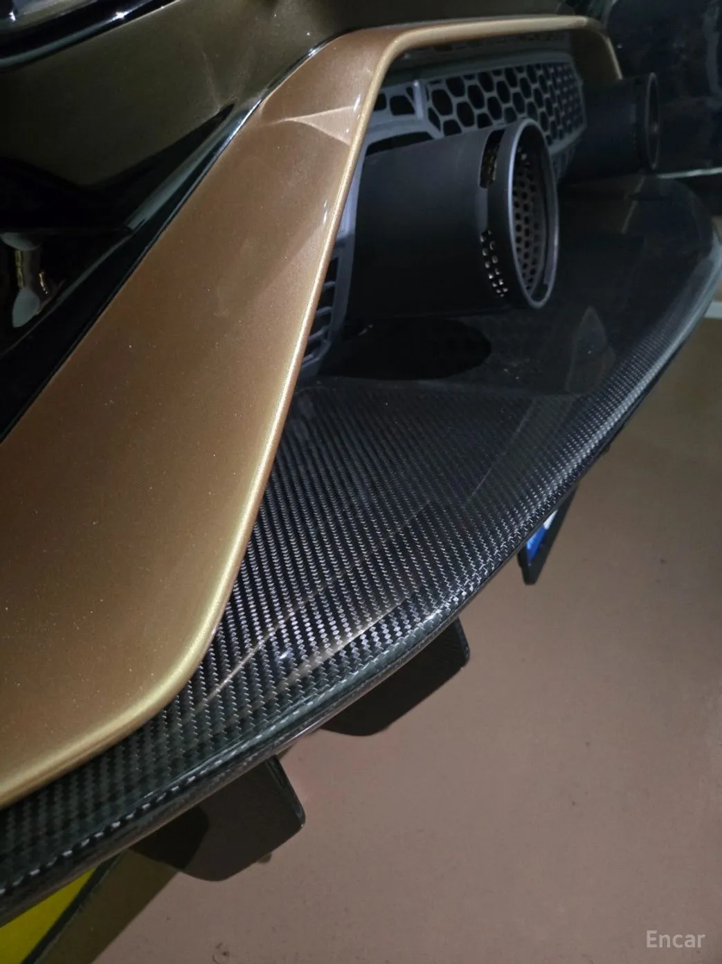 Lamborghini Aventador превью 16