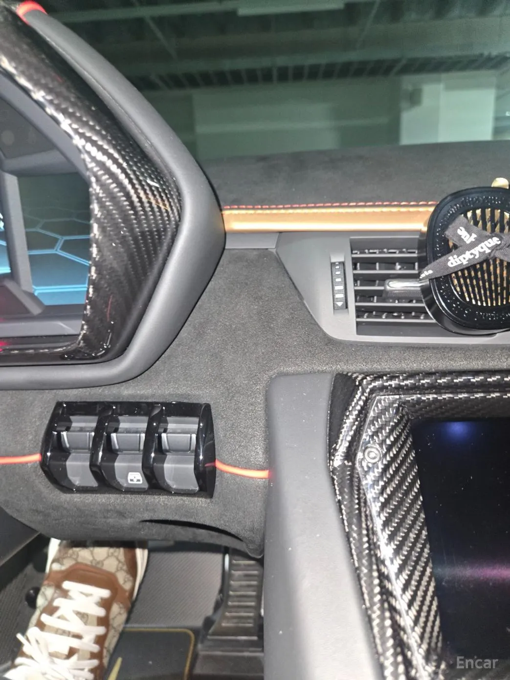 Lamborghini Aventador превью 18