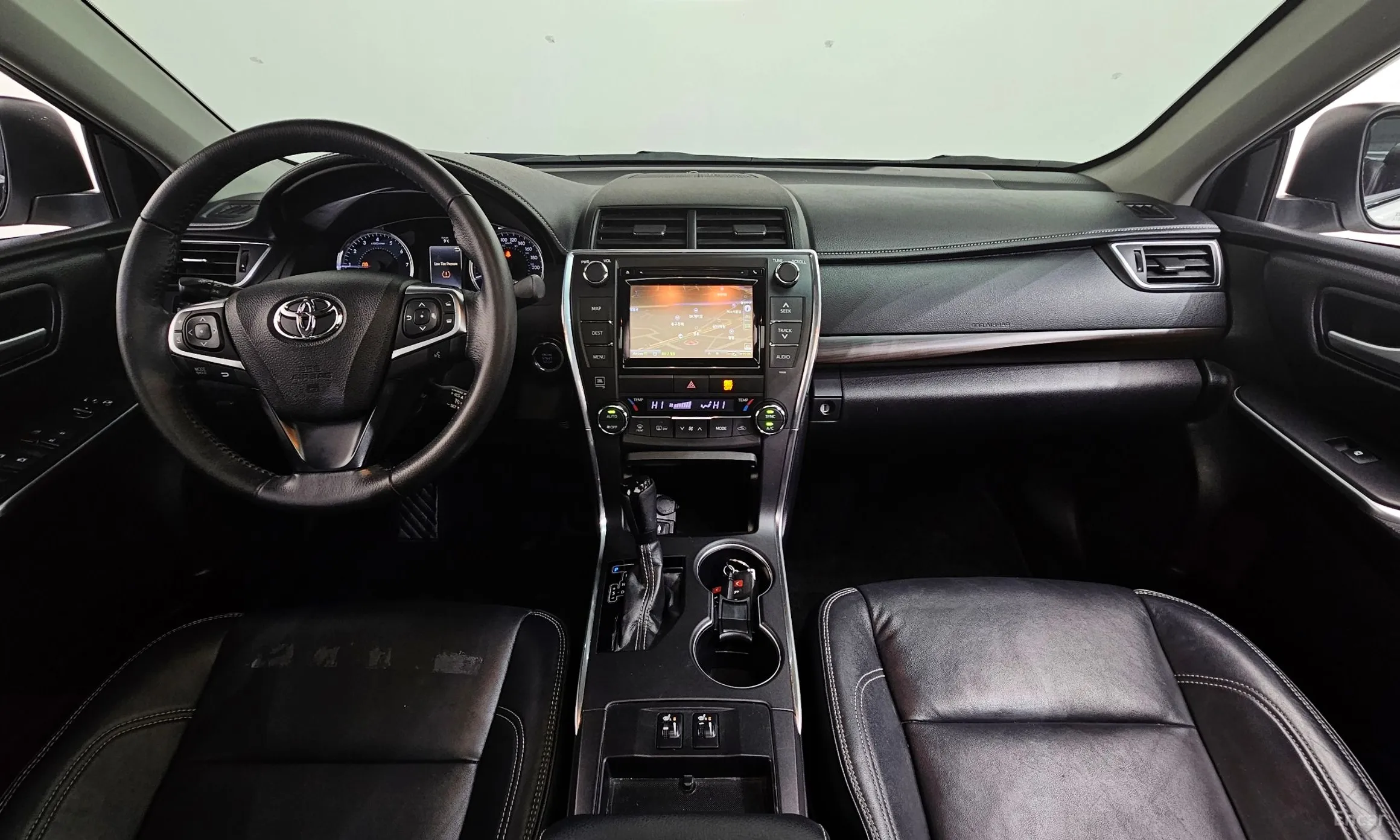 Toyota New Camry превью 7