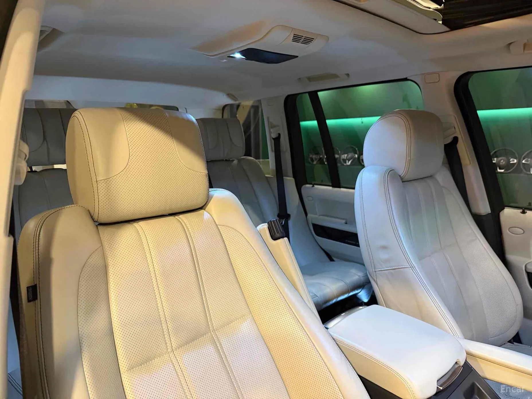 Land Rover Range Rover превью 17