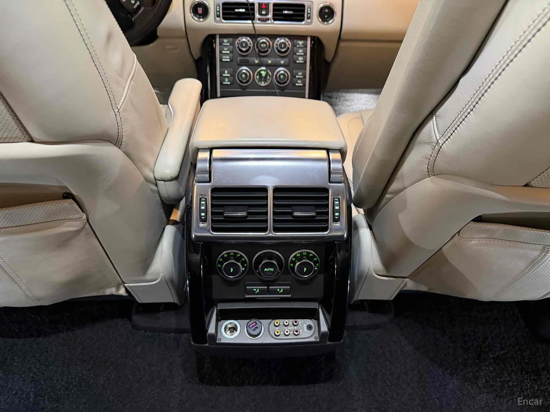Land Rover Range Rover превью 19