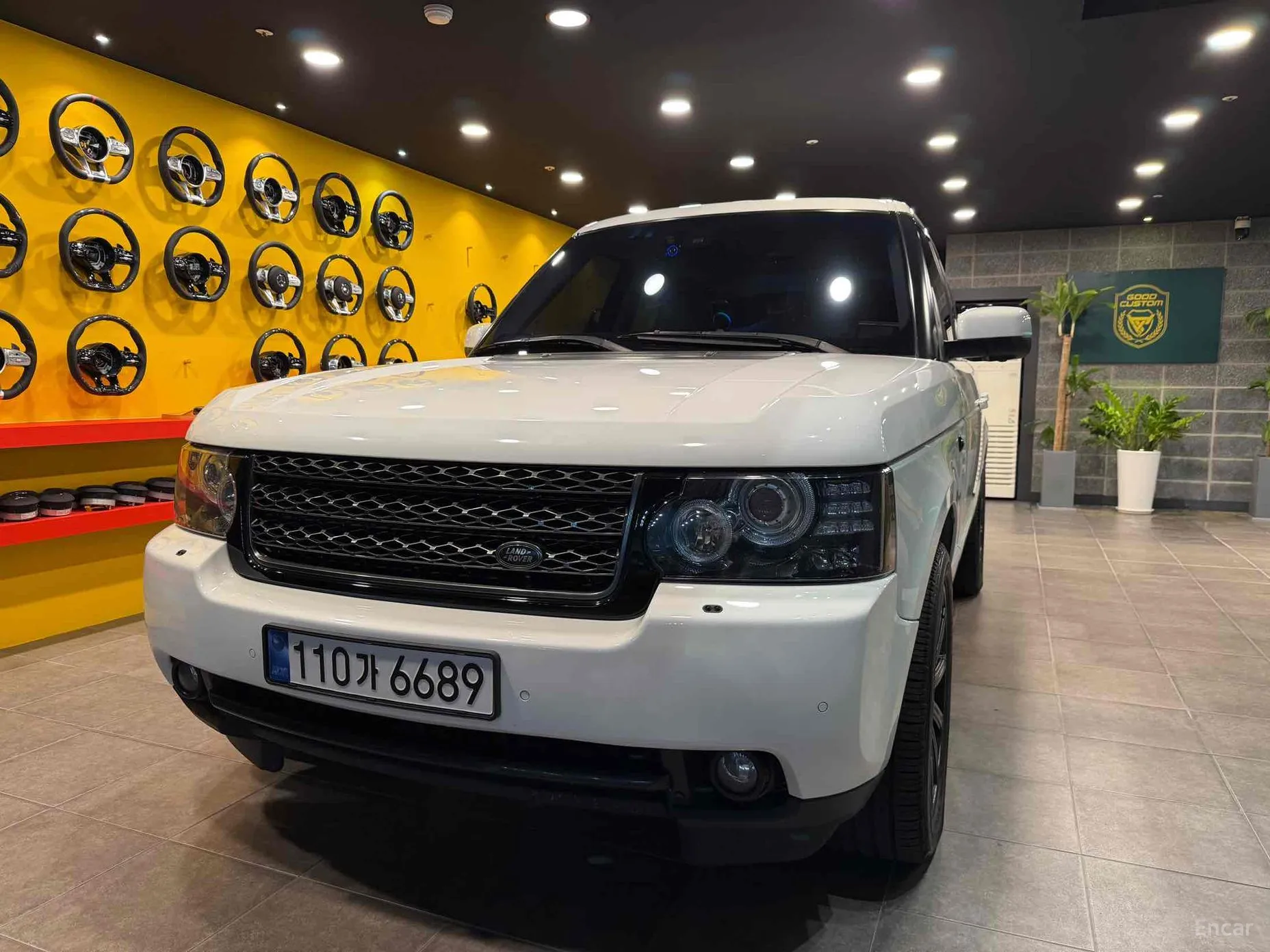 Land Rover Range Rover превью 3
