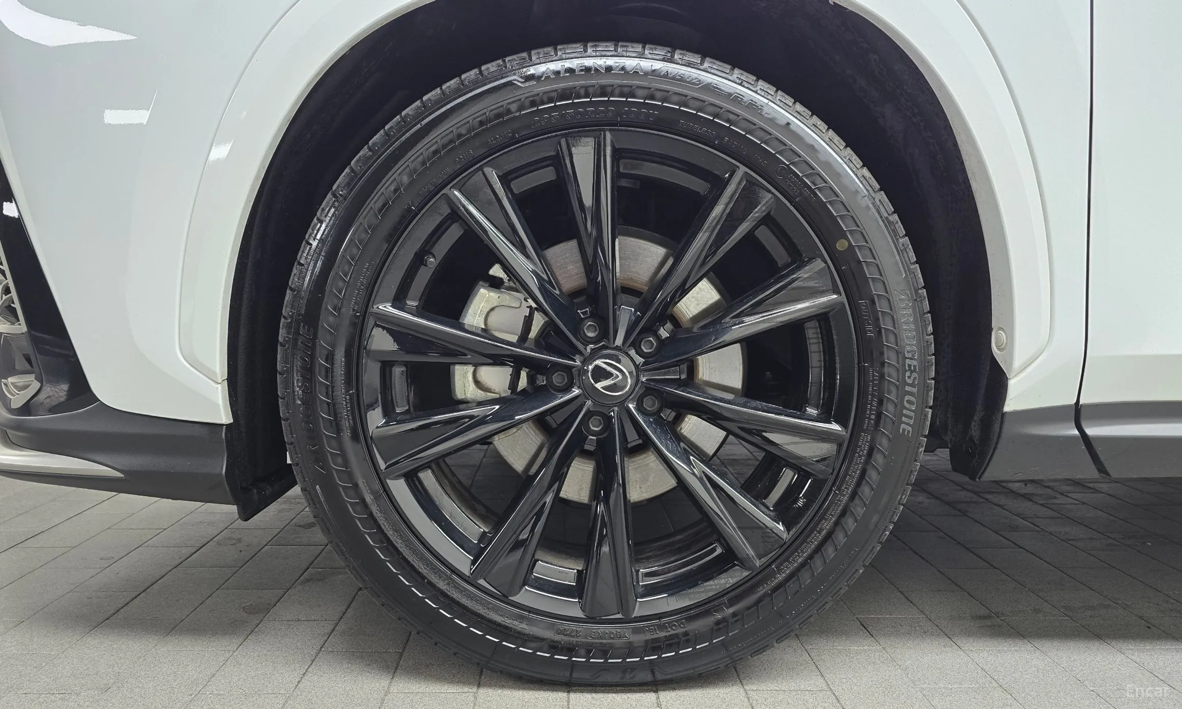 Lexus NX450h + 2nd Gen превью 5