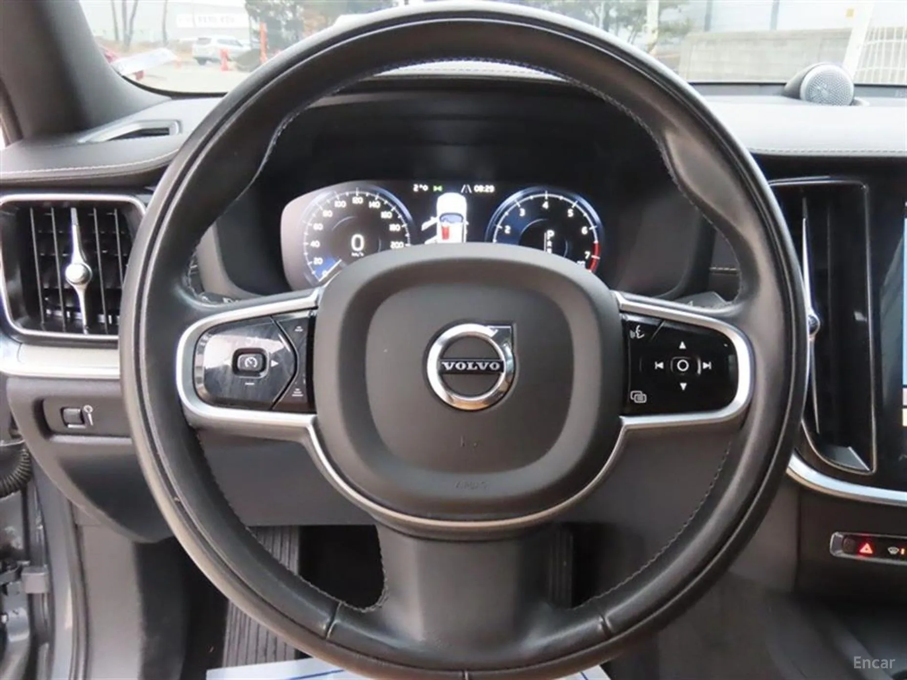 Volvo S60 3rd Generation превью 9