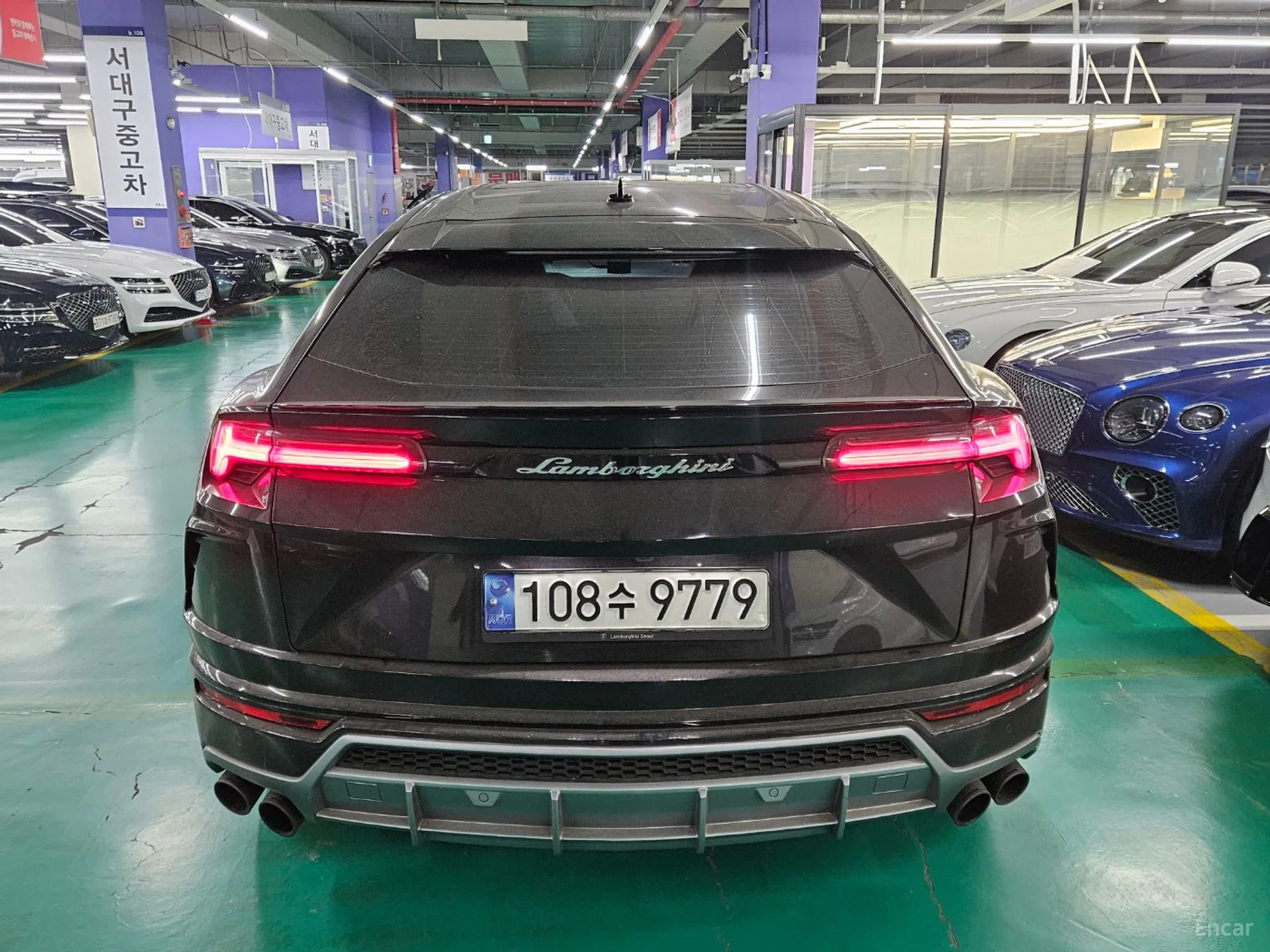 Lamborghini Urus превью 4