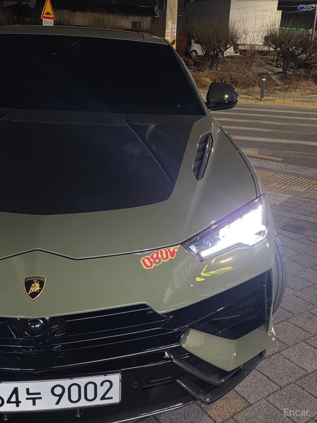 Lamborghini Urus превью 12