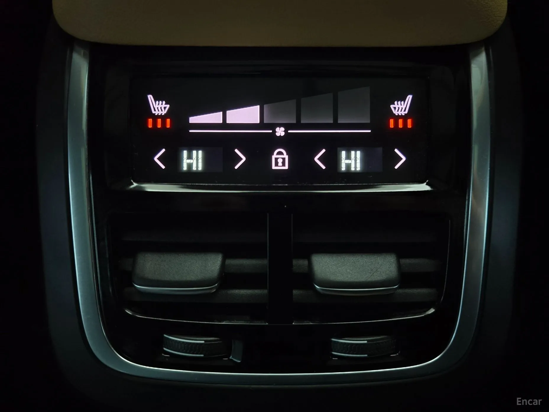 Volvo XC90 Gen 2 превью 19