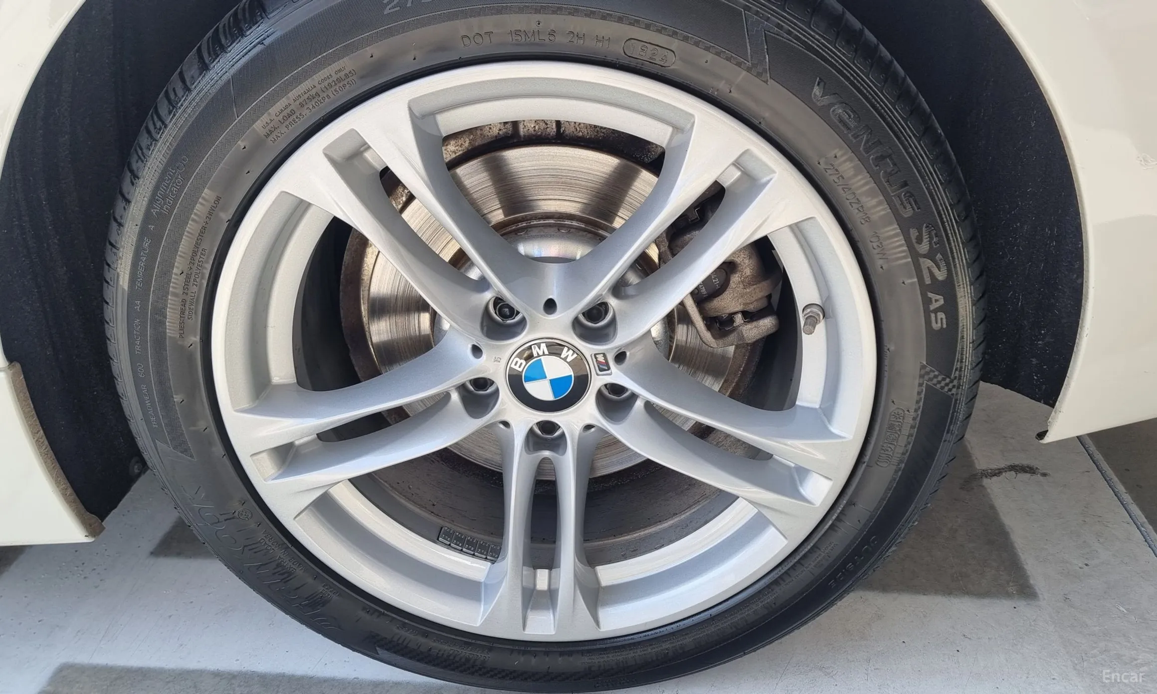 BMW 5 Series (F10) превью 5