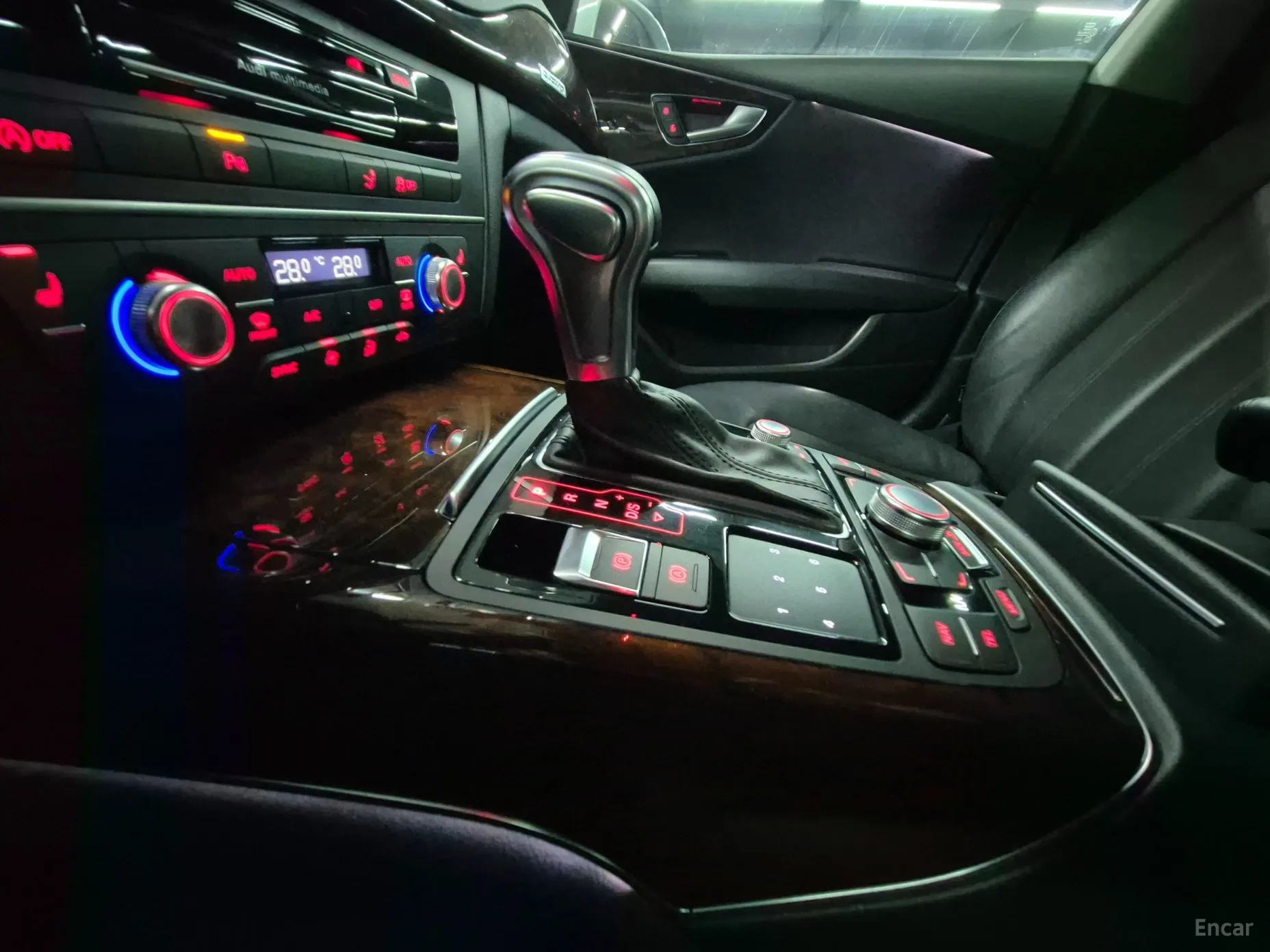 Audi A7 превью 16