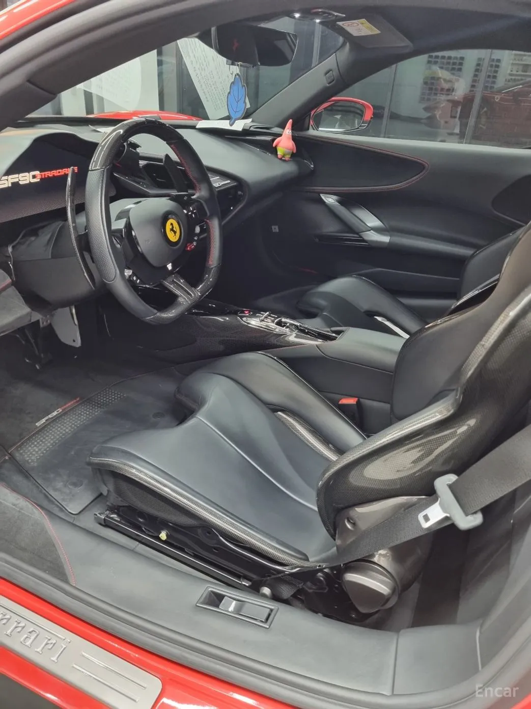 Ferrari SF90 Stradale превью 7