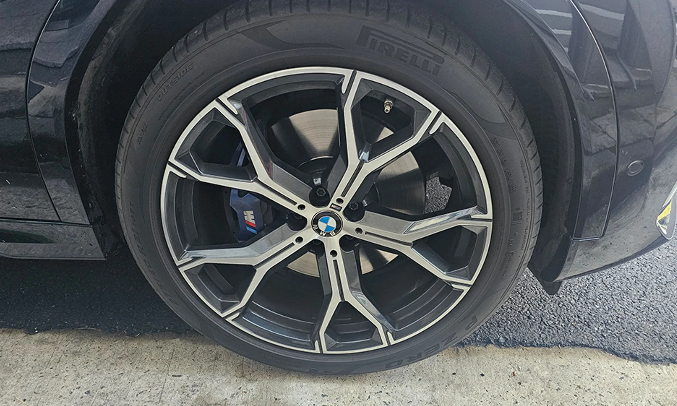 BMW X6 (G06) превью 19