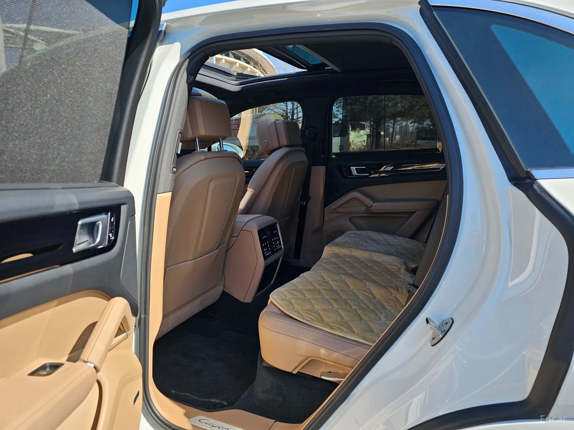 Porsche Cayenne (PO536) превью 10