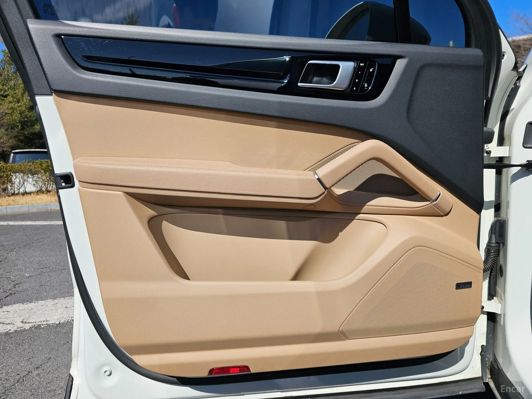 Porsche Cayenne (PO536) превью 13