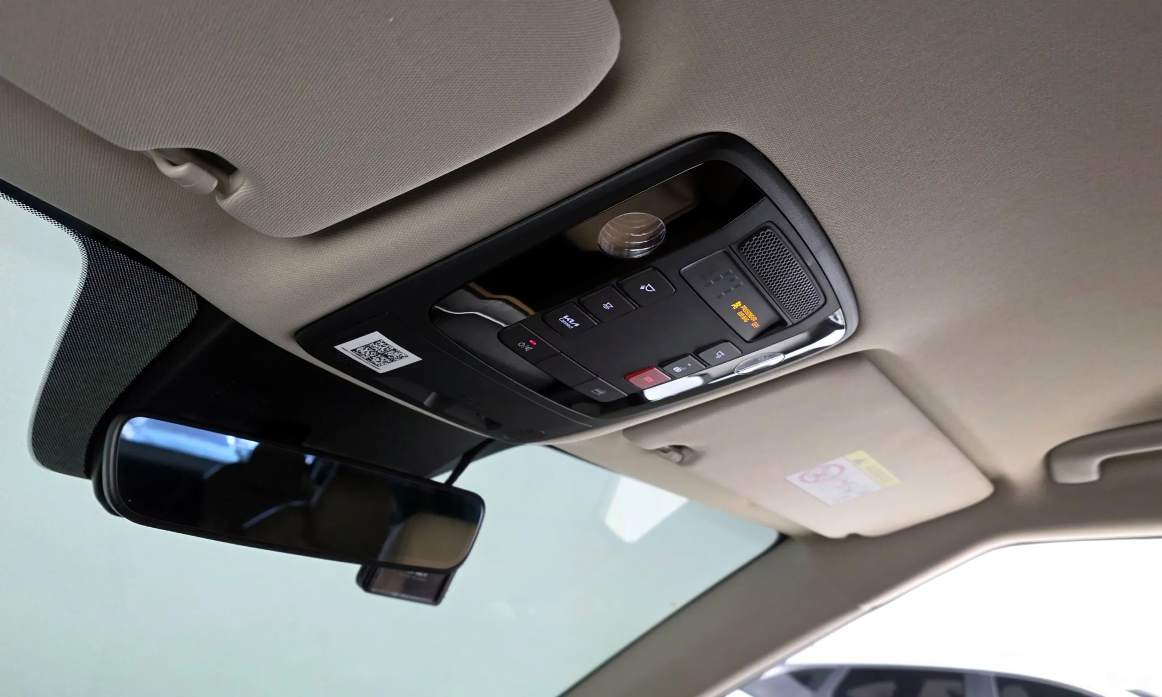 Kia Carnival Gen 4 превью 18