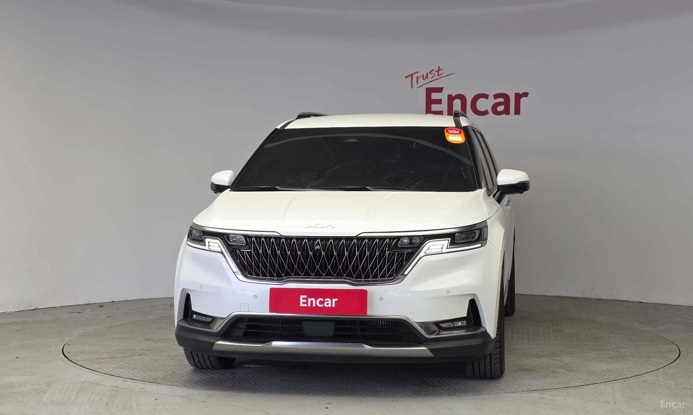 Kia Carnival Gen 4 превью 3