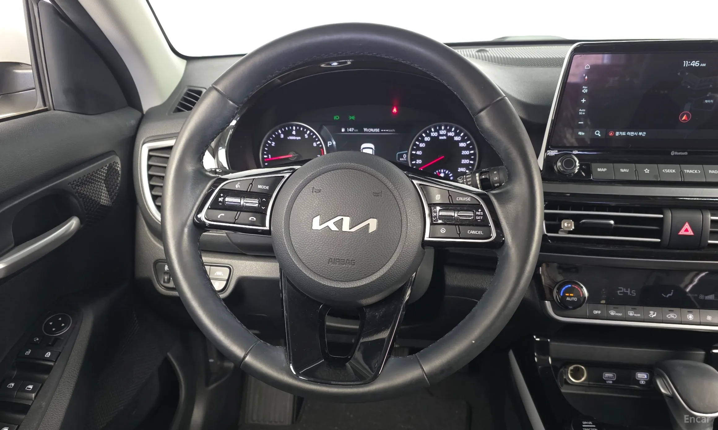 Kia Seltos превью 13