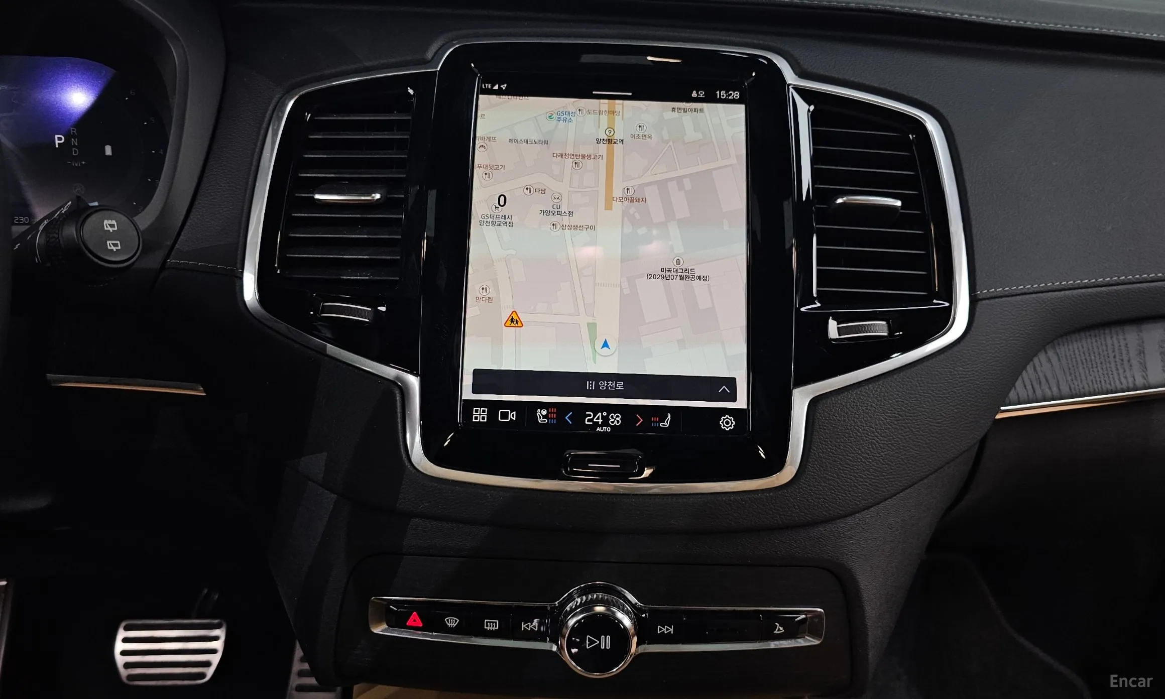 Volvo XC90 Gen 2 превью 14
