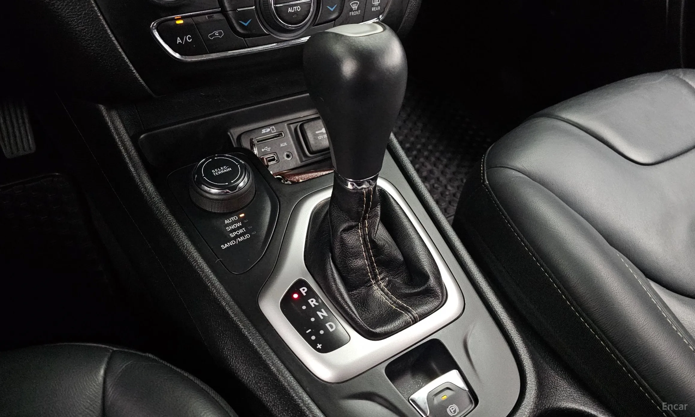 Jeep Cherokee (KL) превью 9