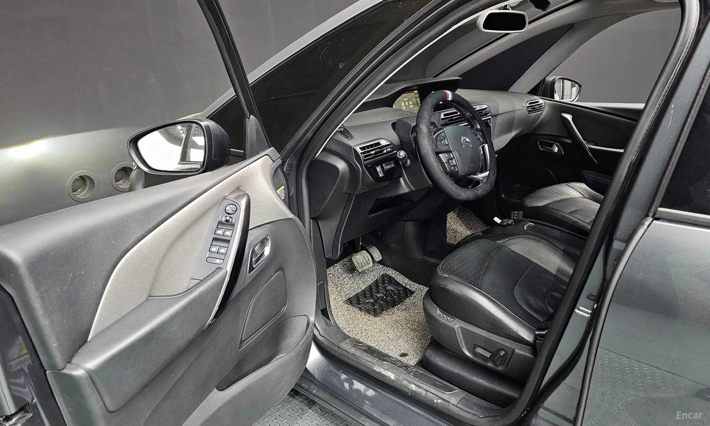 Citroën/DS Grand C4 Picasso превью 10