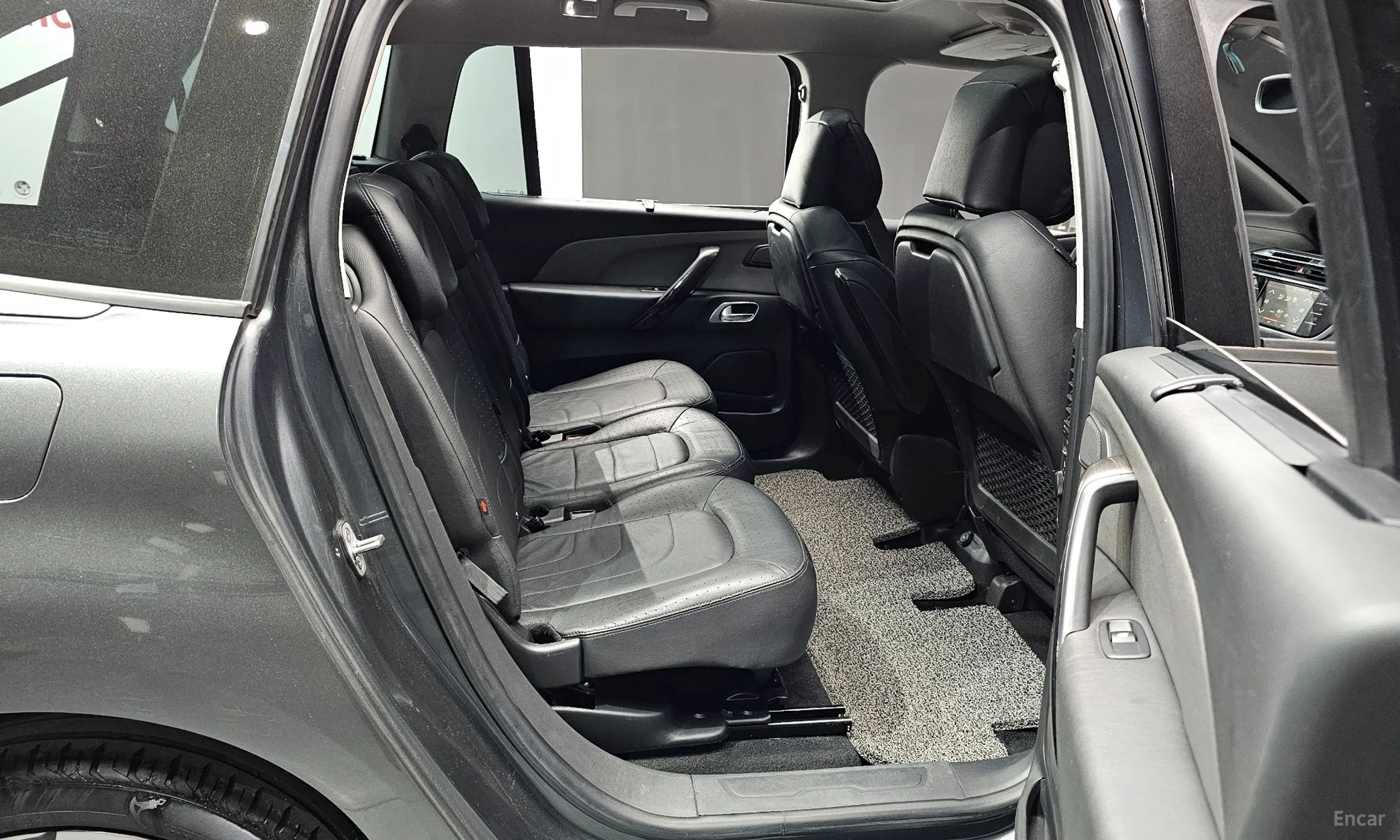 Citroën/DS Grand C4 Picasso превью 12