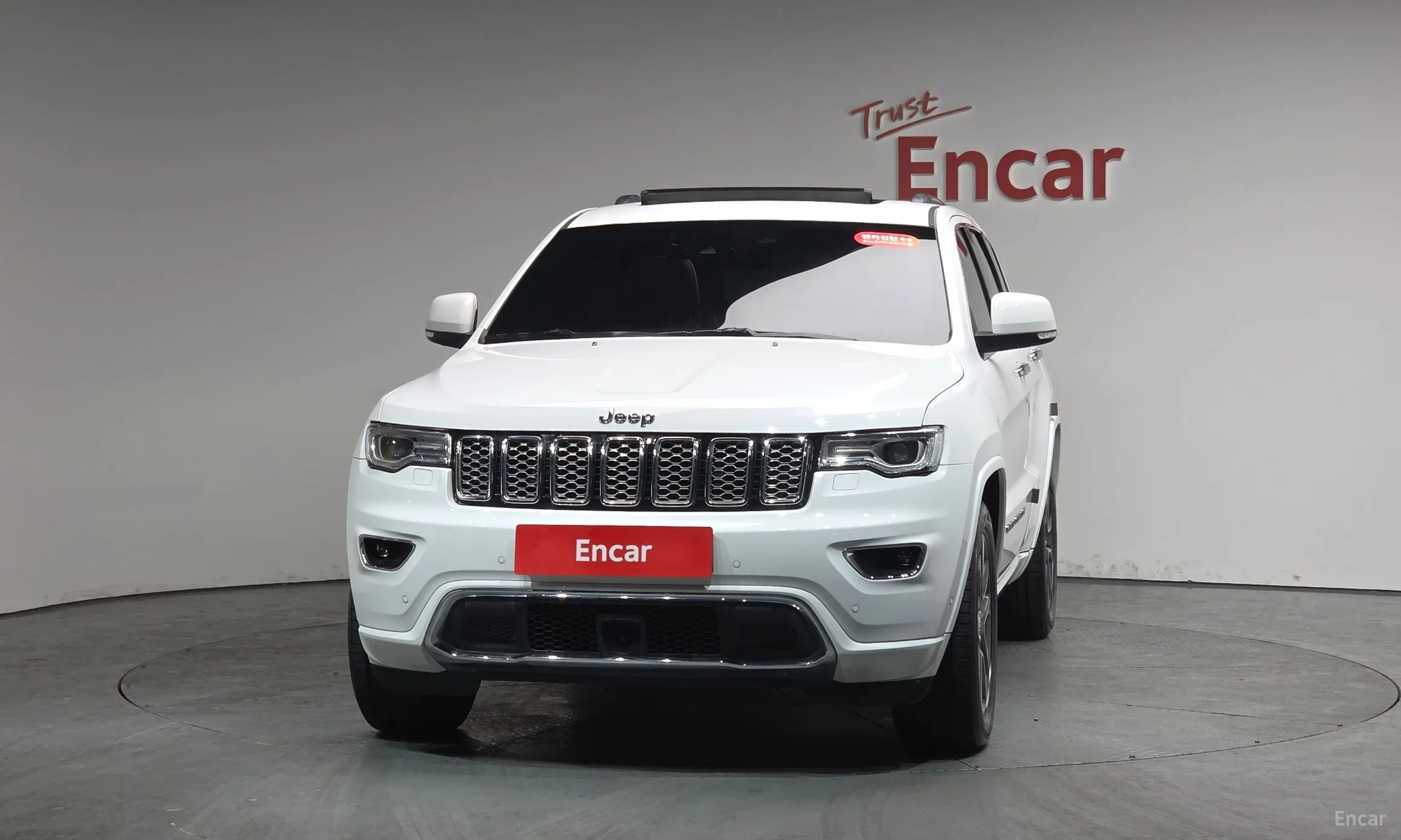 Jeep Grand Cherokee превью 3