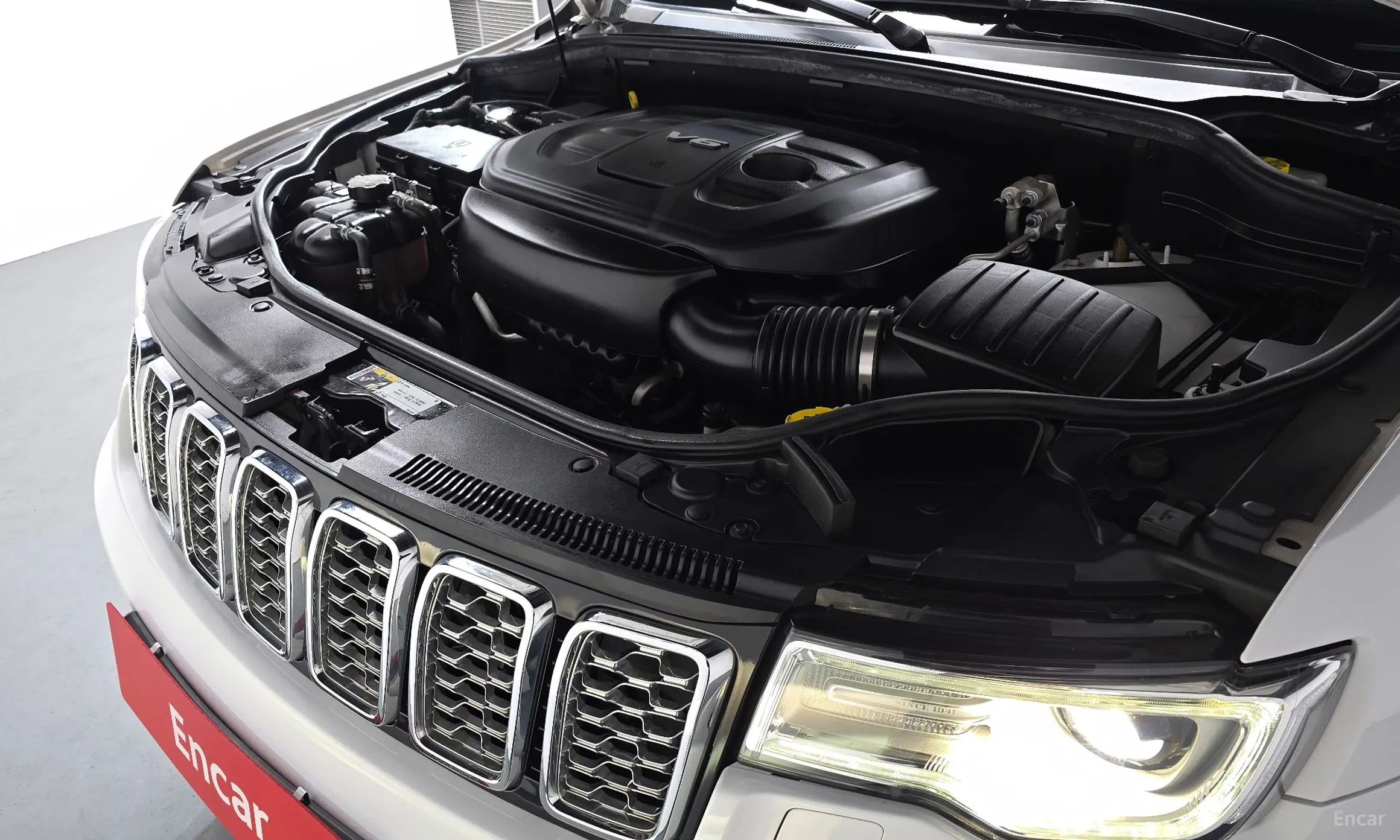 Jeep Grand Cherokee превью 6