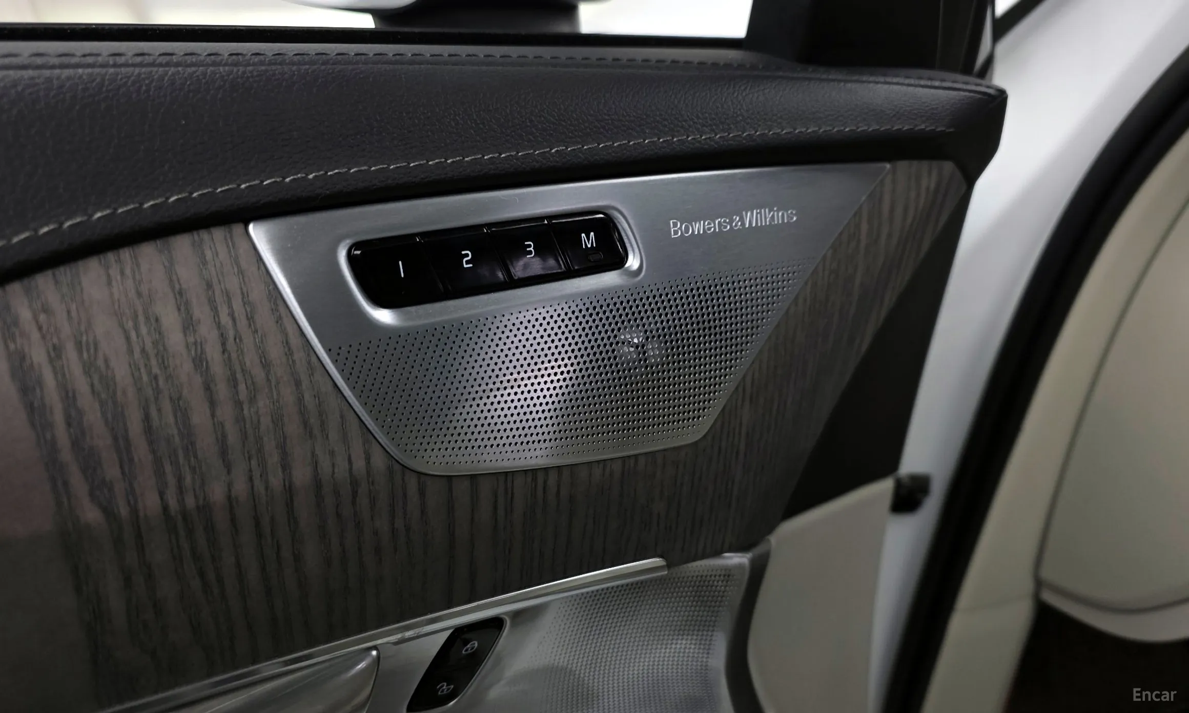 Volvo XC90 Gen 2 превью 17