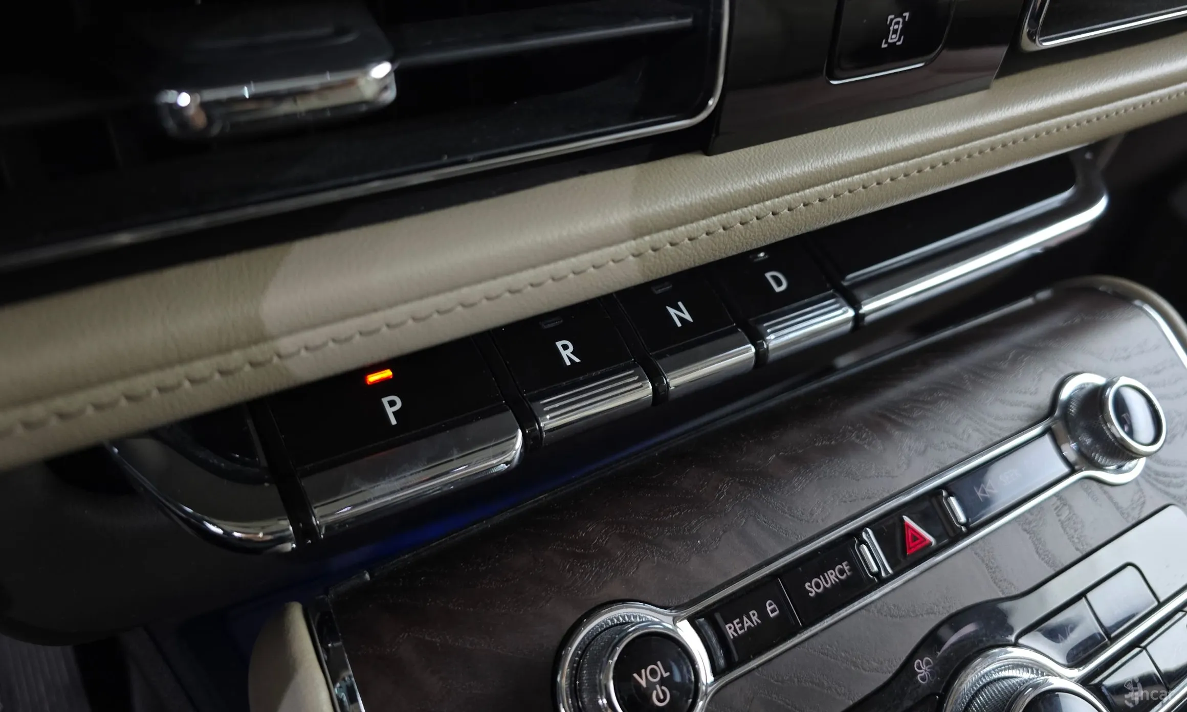Lincoln Aviator 2nd Generation превью 9