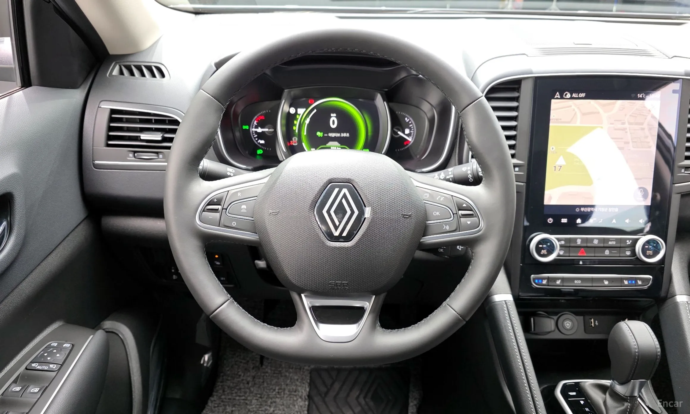 Renault Korea (Samsung) QM6 превью 13