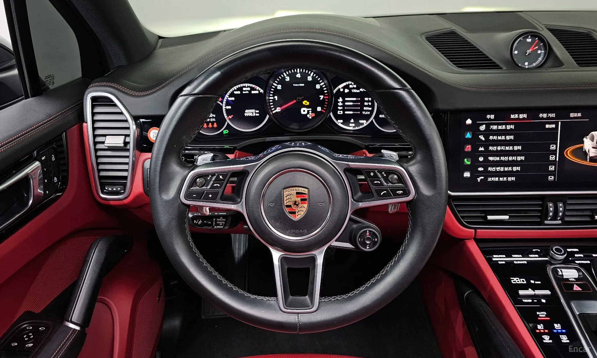 Porsche Cayenne (PO536) превью 13