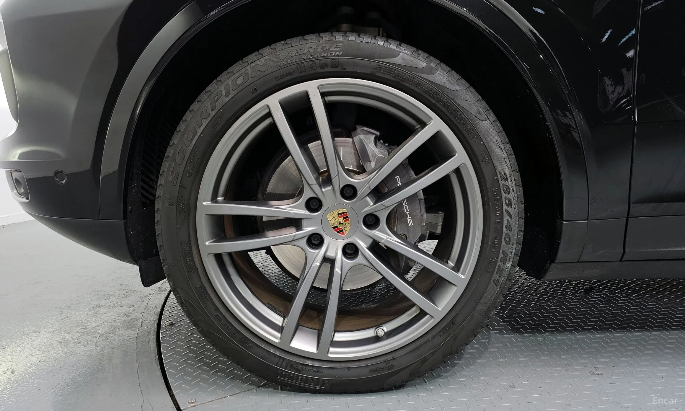 Porsche Cayenne (PO536) превью 5