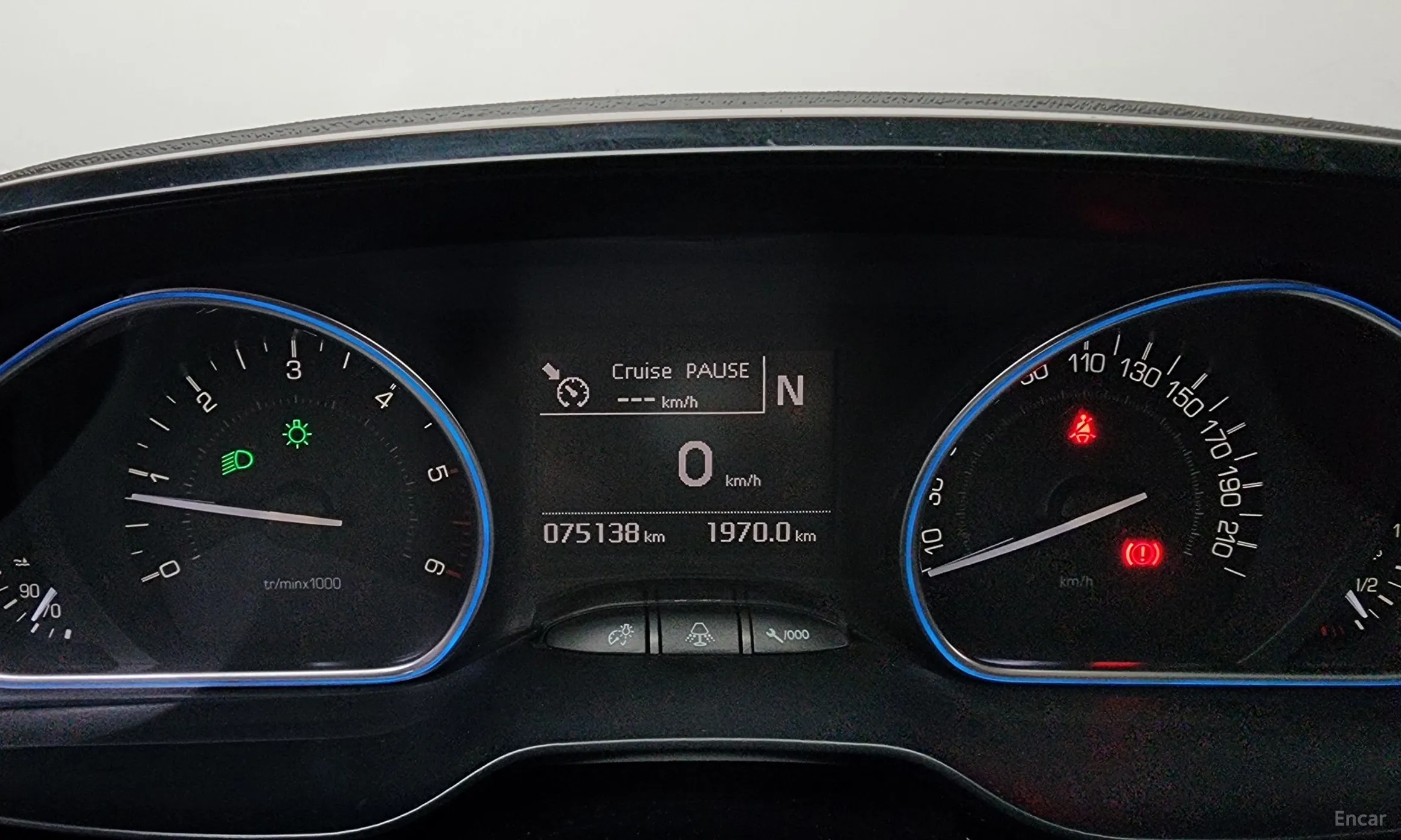 Peugeot 2008. превью 8