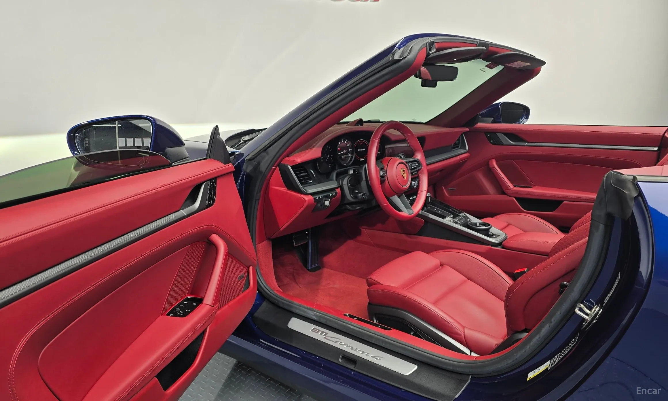 Porsche 911 (992) превью 10