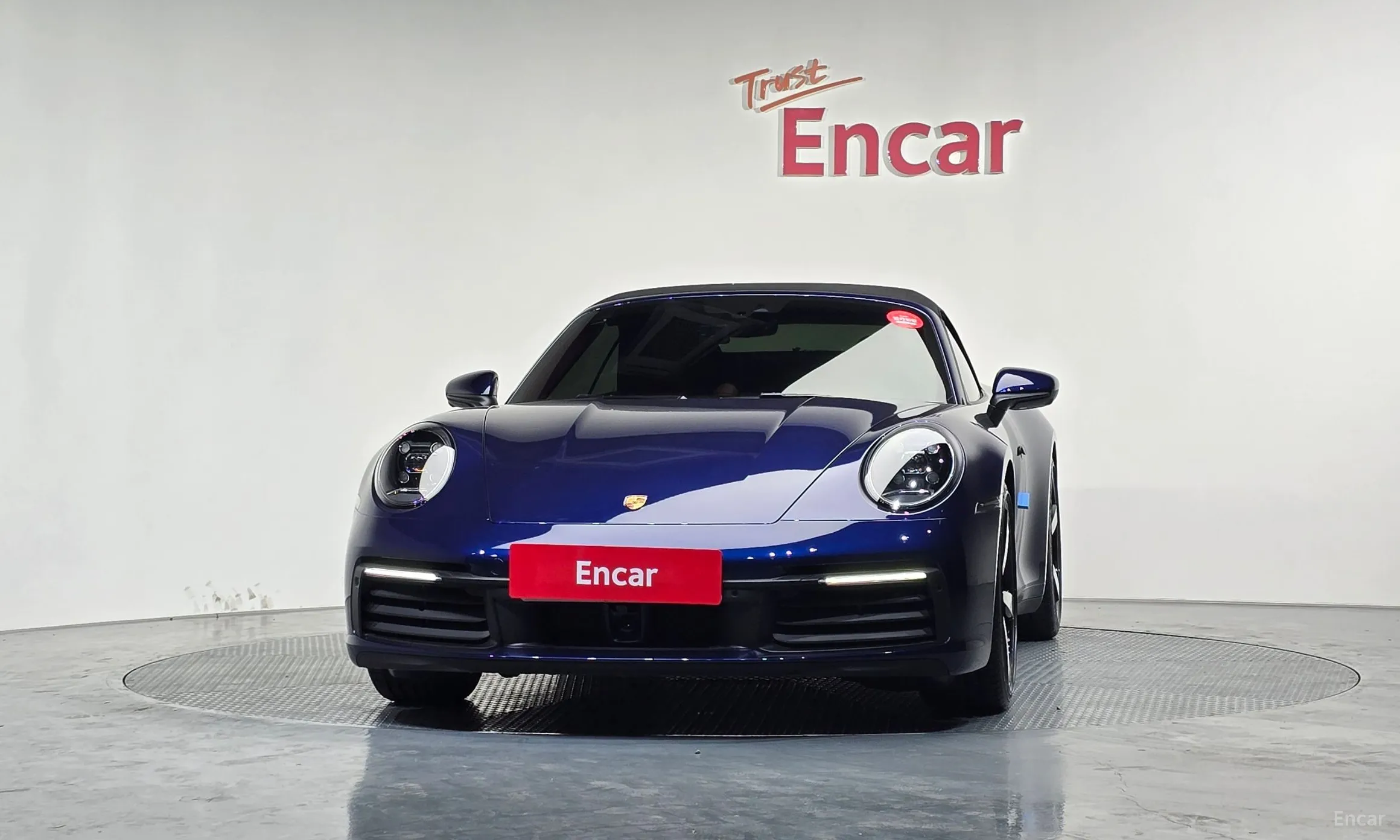Porsche 911 (992) превью 3