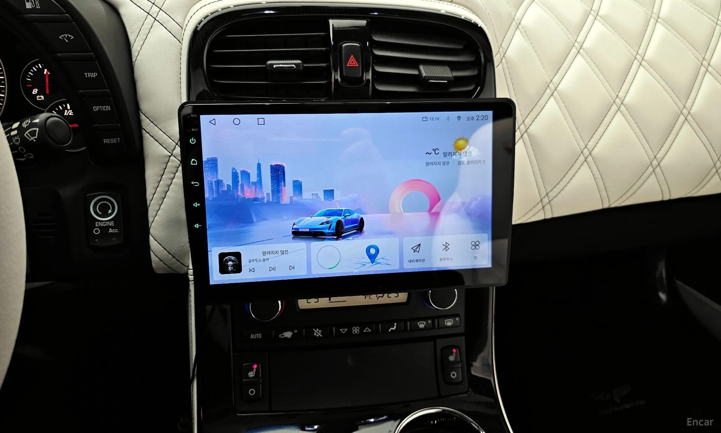 Chevrolet Corvette превью 15