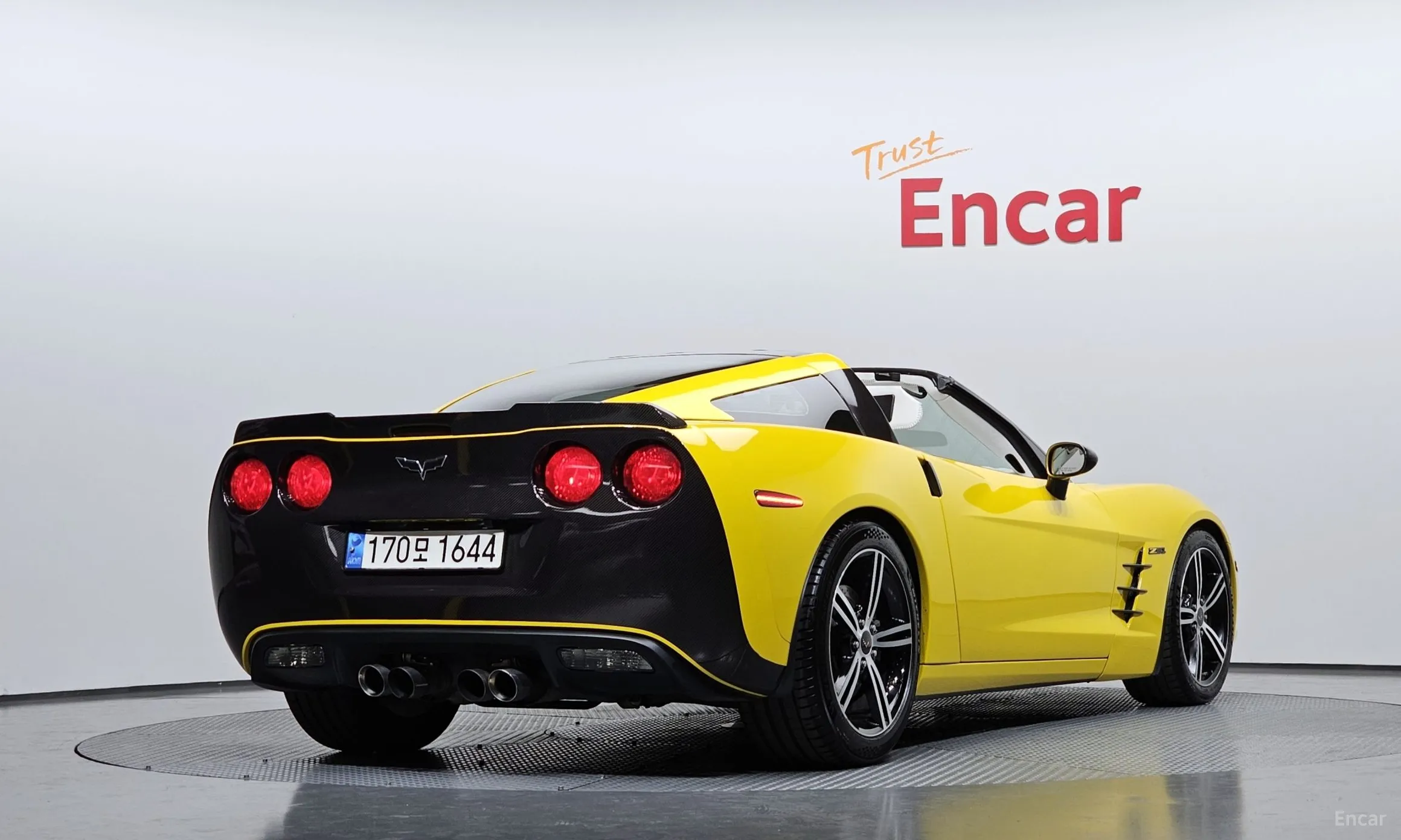 Chevrolet Corvette превью 2
