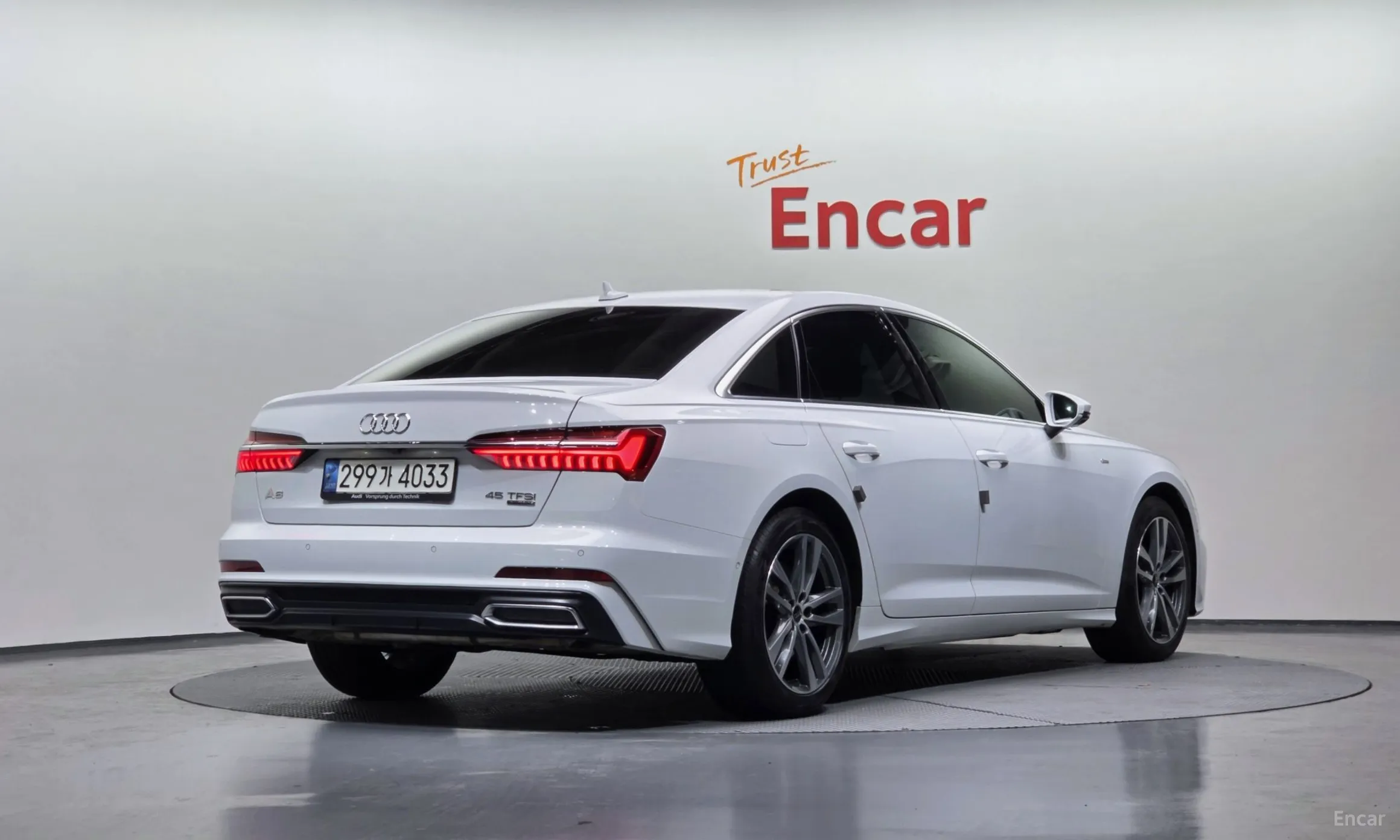 Audi A6 (C8)
