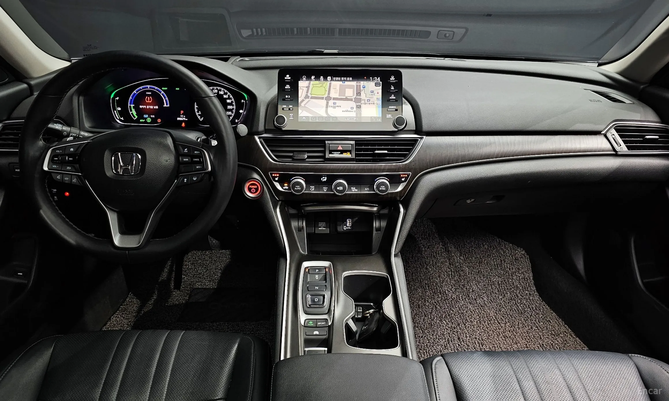 Honda Accord 10th Generation превью 7