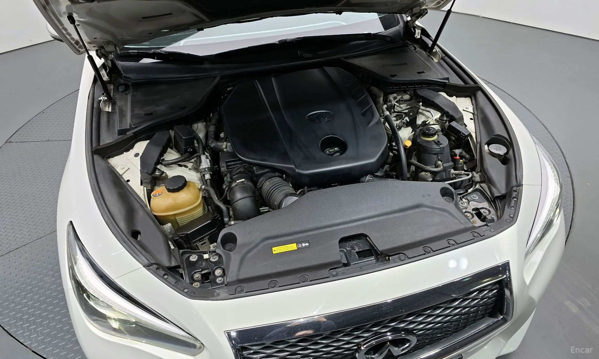 Infiniti Q50 превью 6