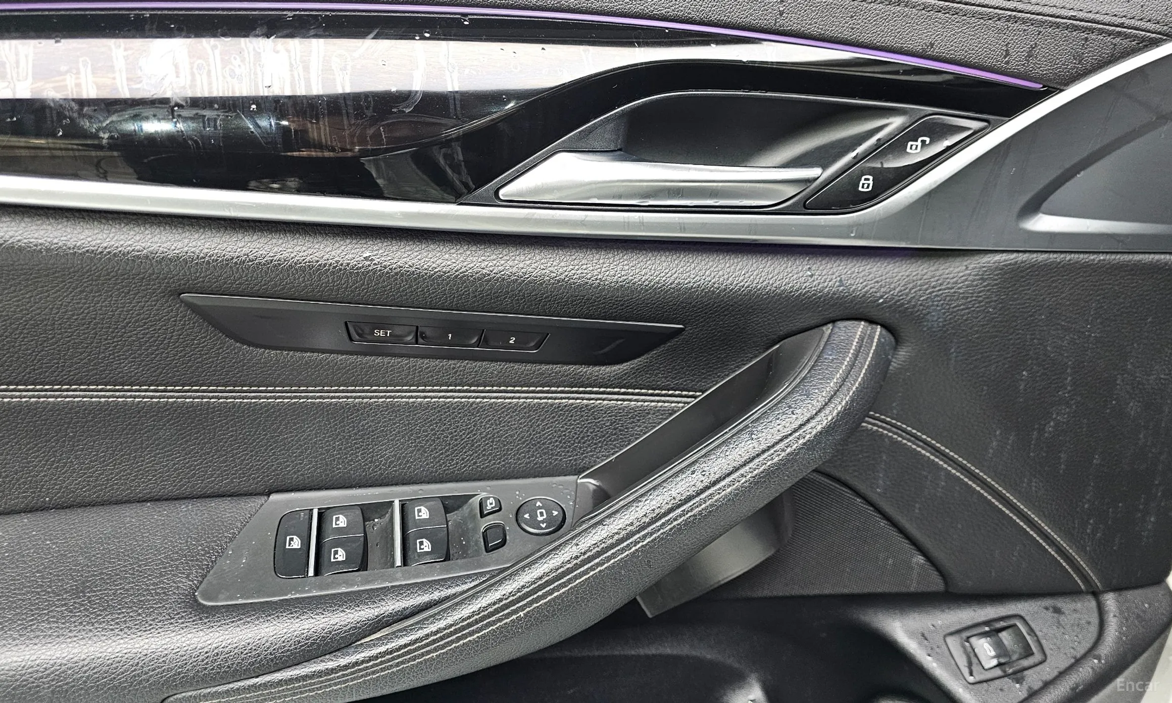 BMW 5 Series (G30) превью 18