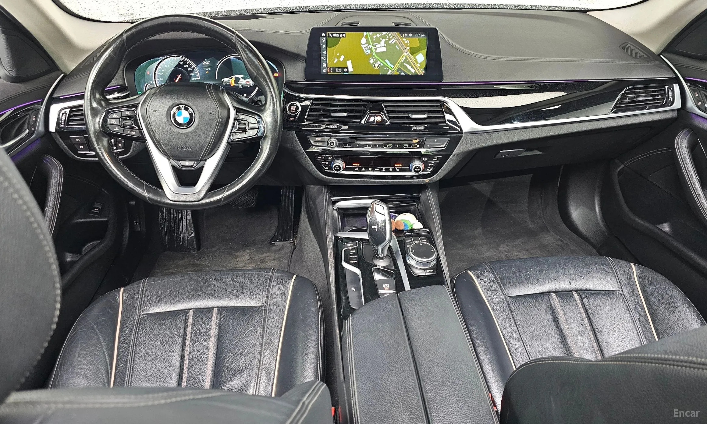 BMW 5 Series (G30) превью 7
