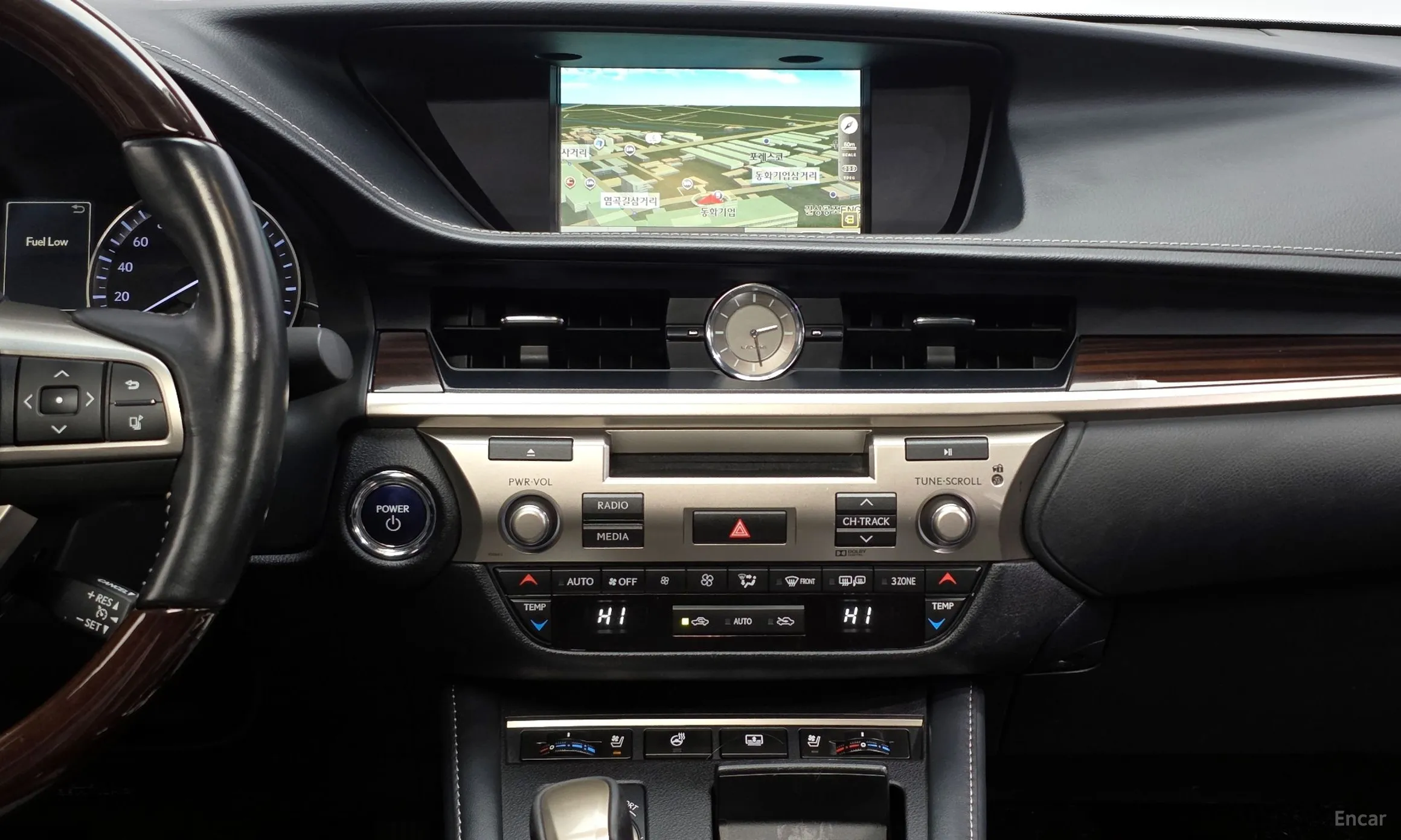 Lexus New ES300h превью 14